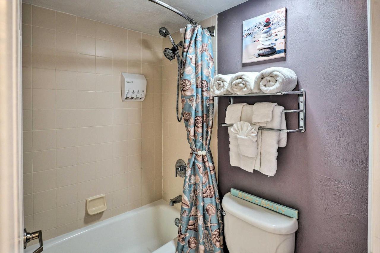 Dreamy Daytona Studio With Beach Access! เดย์โทนาบีช ภายนอก รูปภาพ